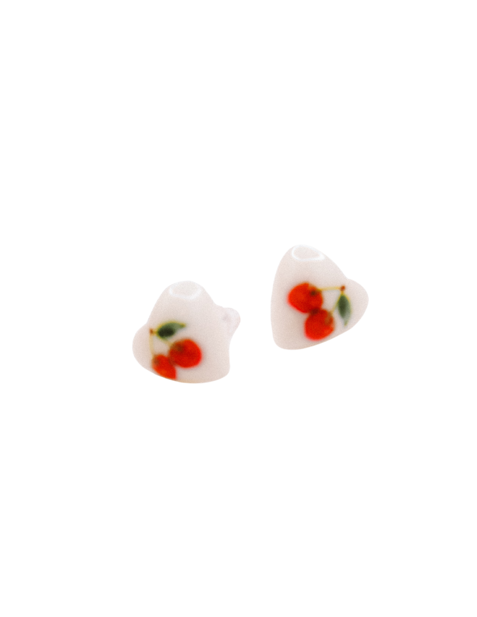 CHERRY POP SMALL HEART PEARL EARRINGS