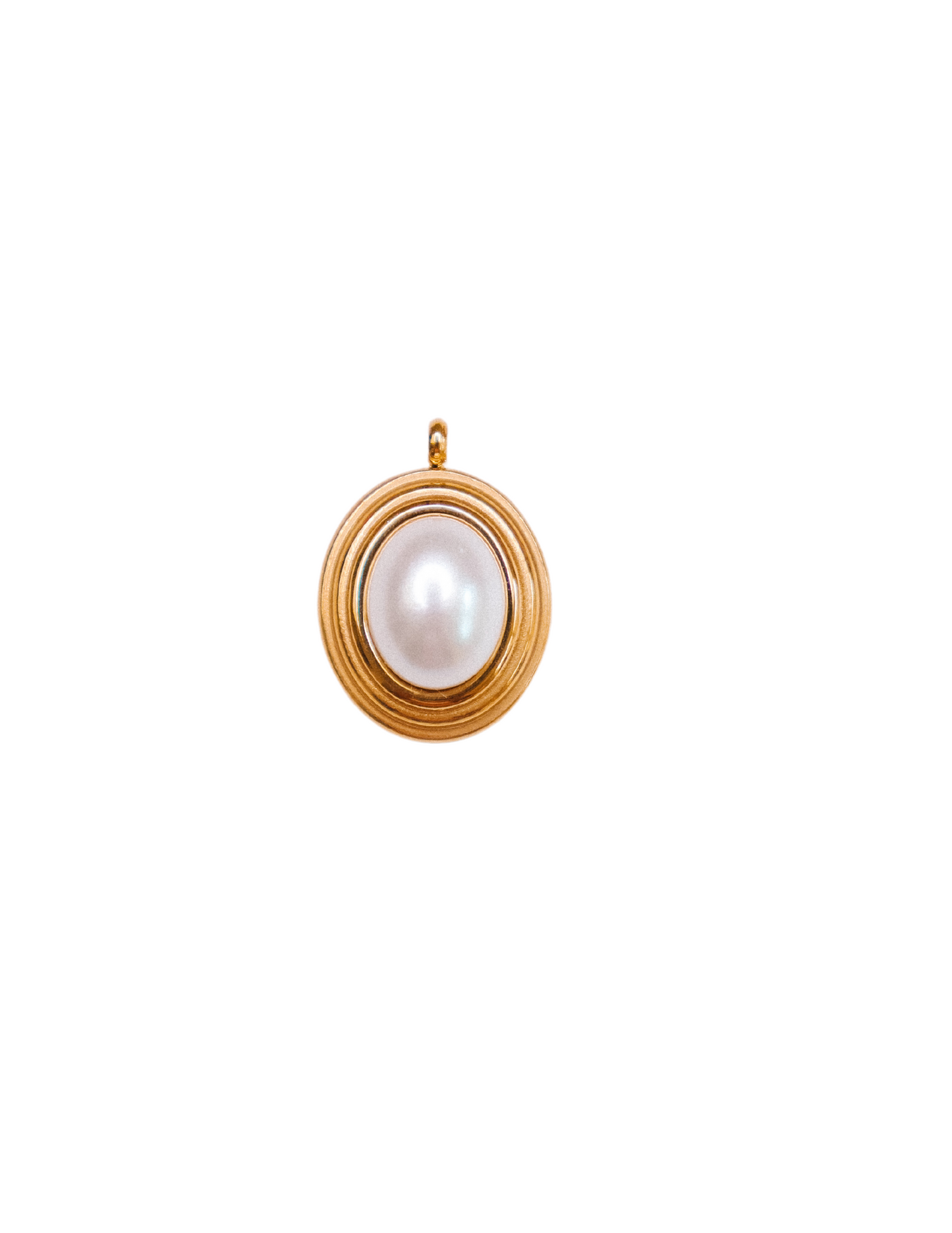 GOLDEN PEARL CHARM