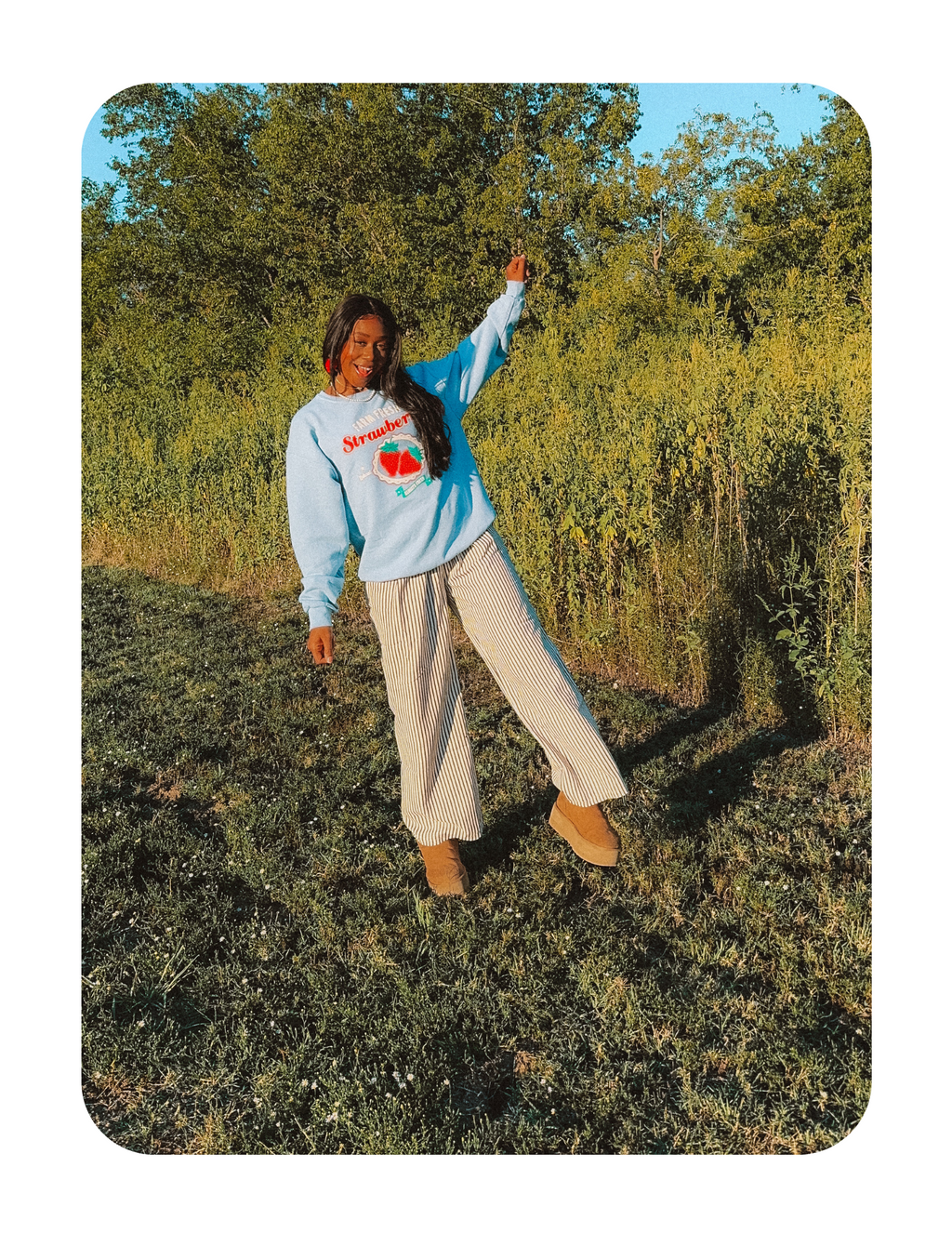 FARM FRESH STRAWBERRY CREWNECK