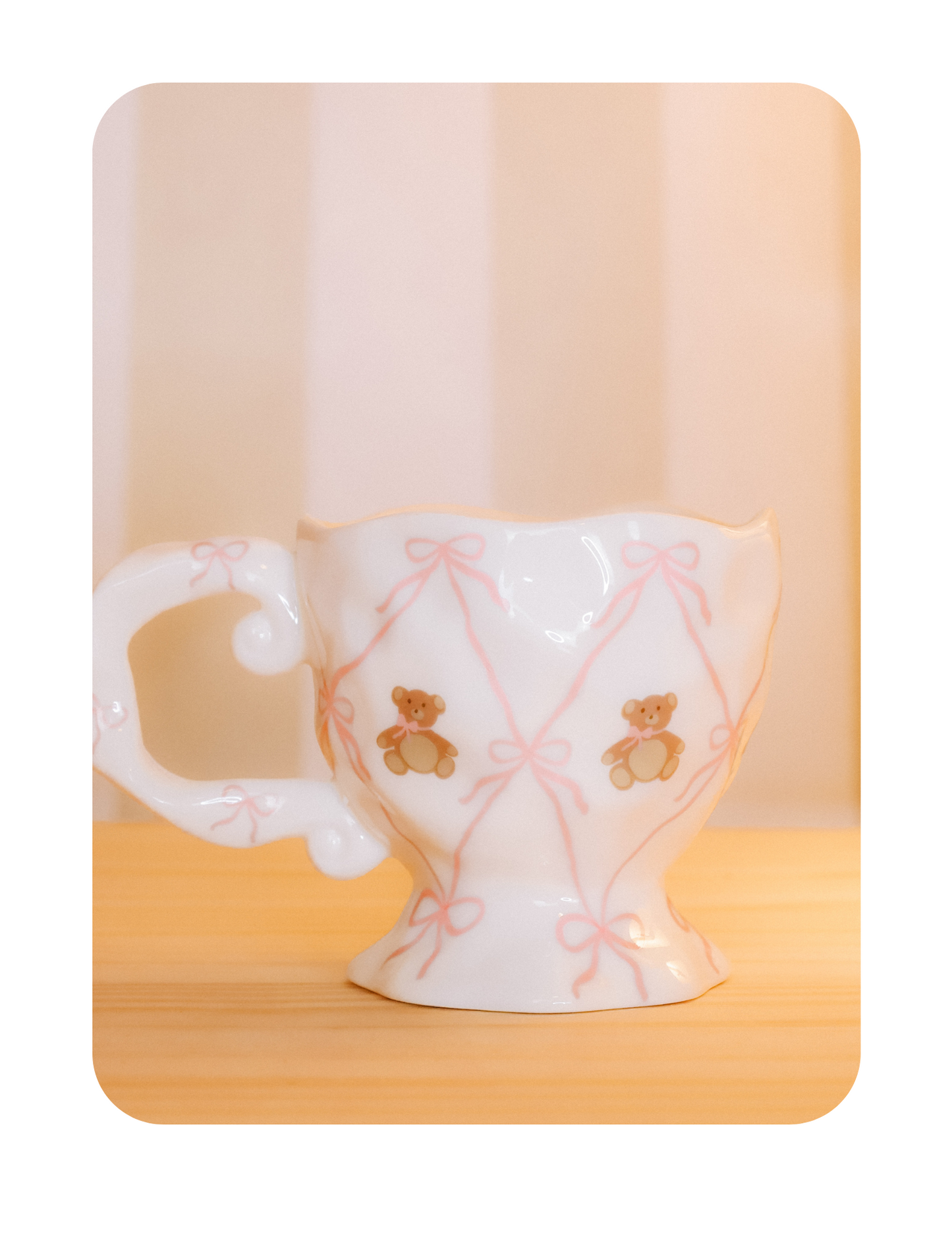 PRETTY BEAR BOW COFFEE MUG