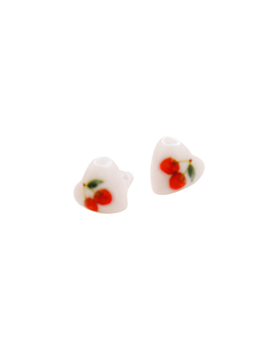 CHERRY POP SMALL HEART PEARL EARRINGS