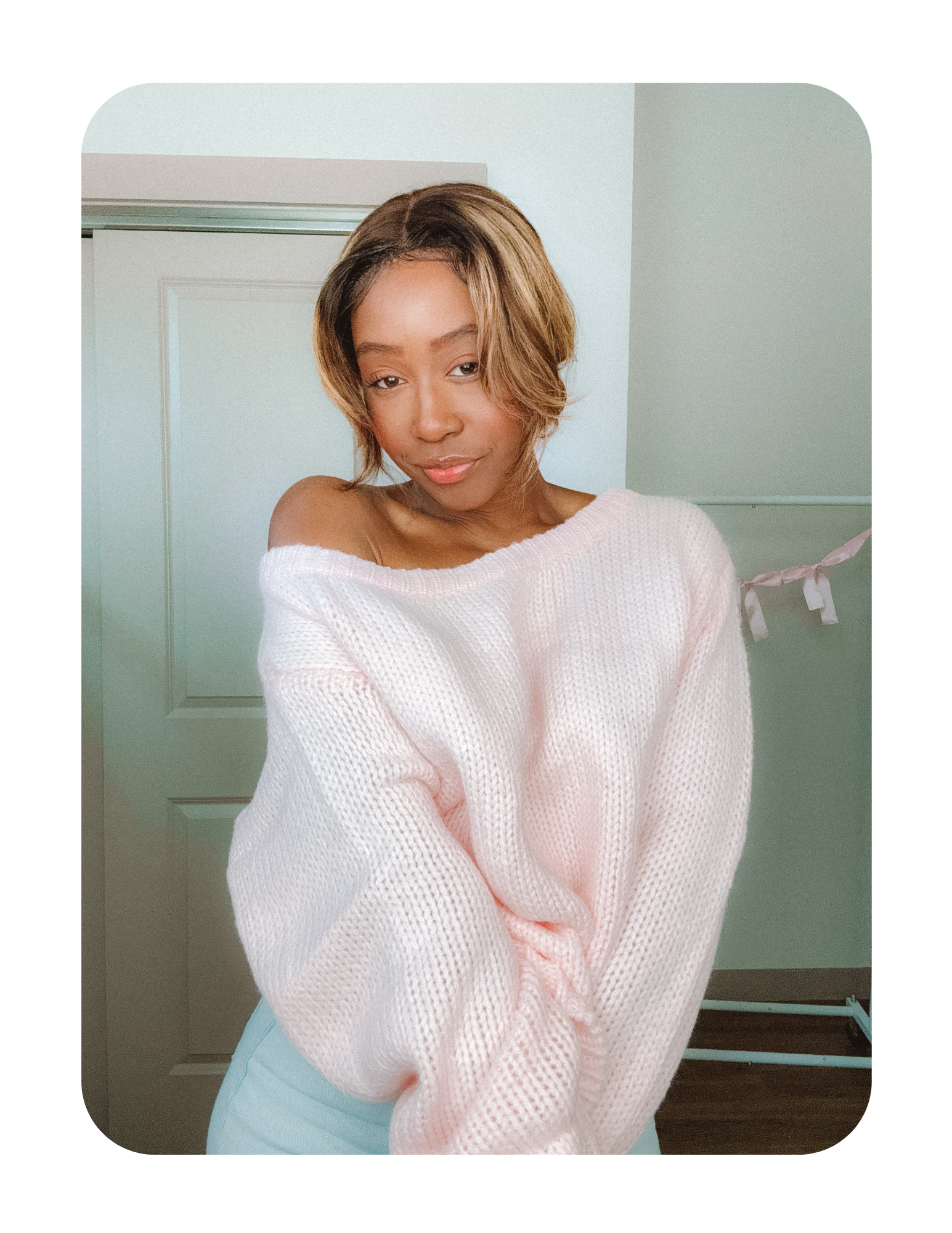 PRETTY PINK KNIT SWEATER