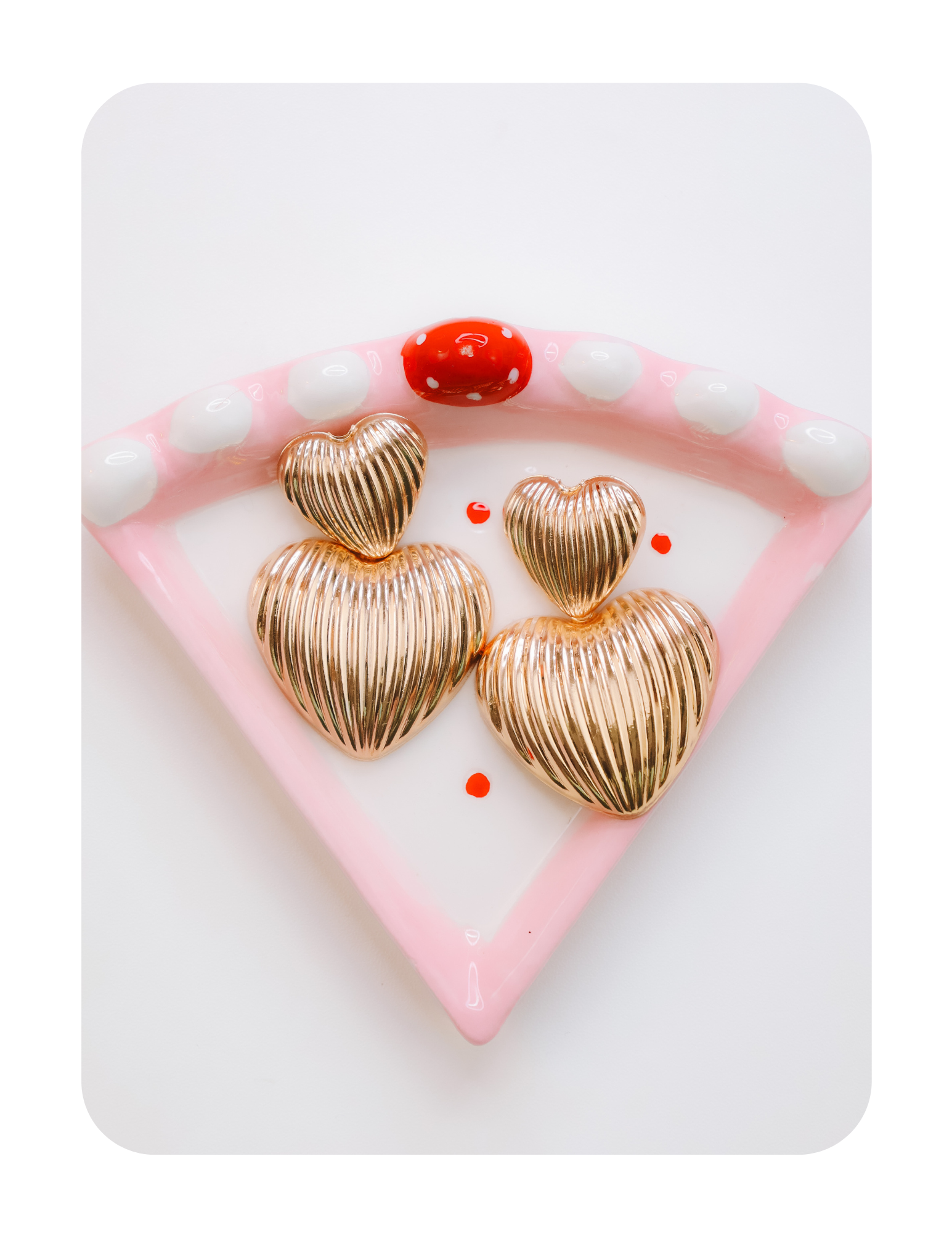 CHIC DOUBLE HEART EARRINGS