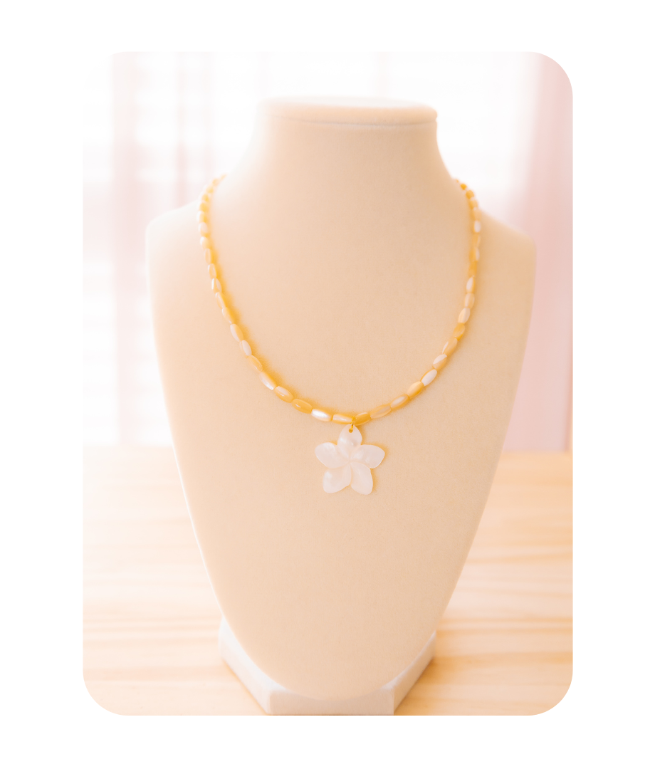FLOWER PEARL OCEAN NECKLACE