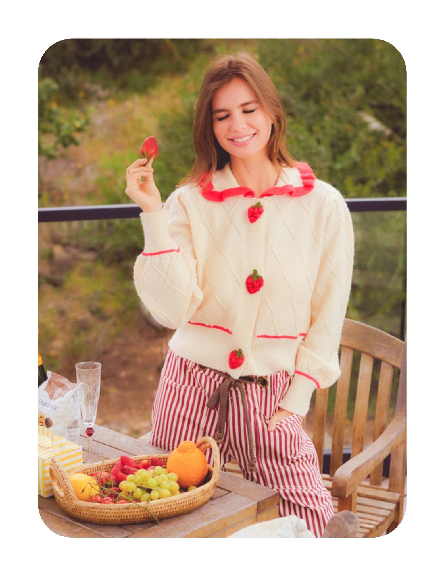 STRAWBERRY SWEETHEART CARDI 🍓