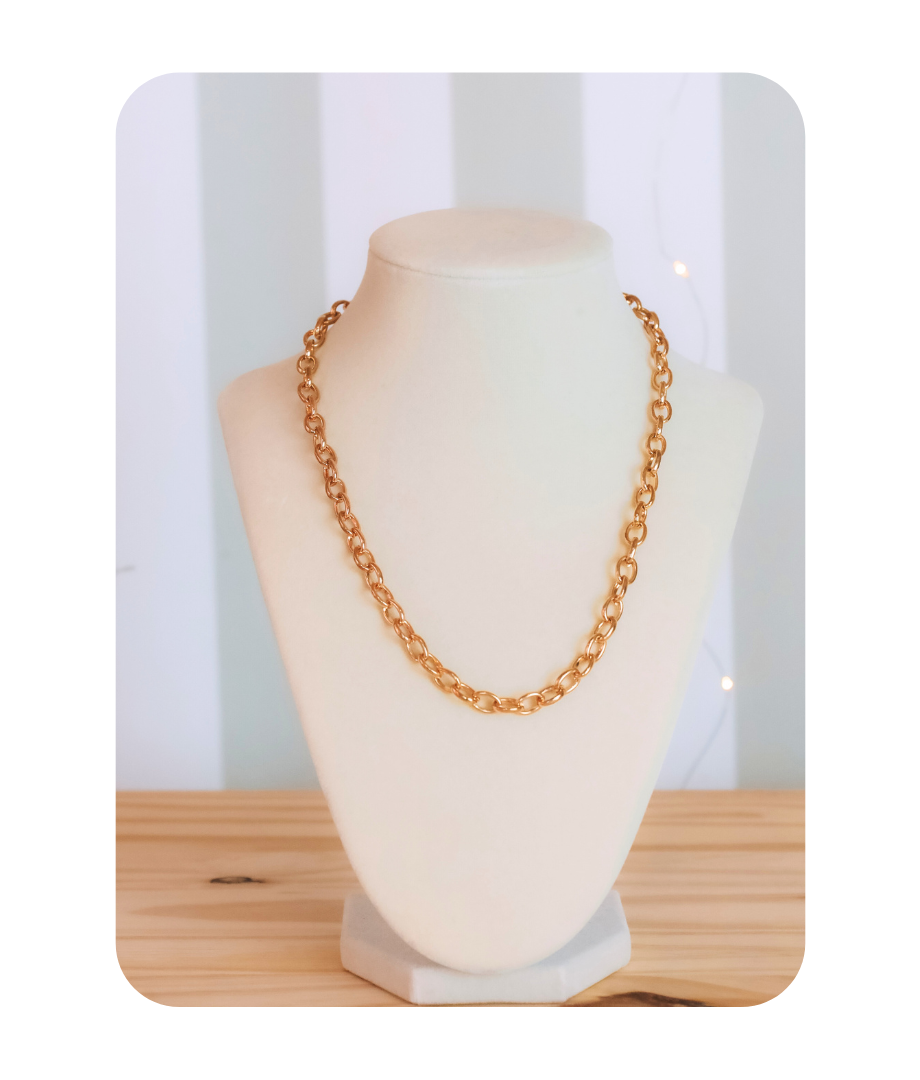 NEW! CHARMY CHAIN GOLD PLATED NECKLACE