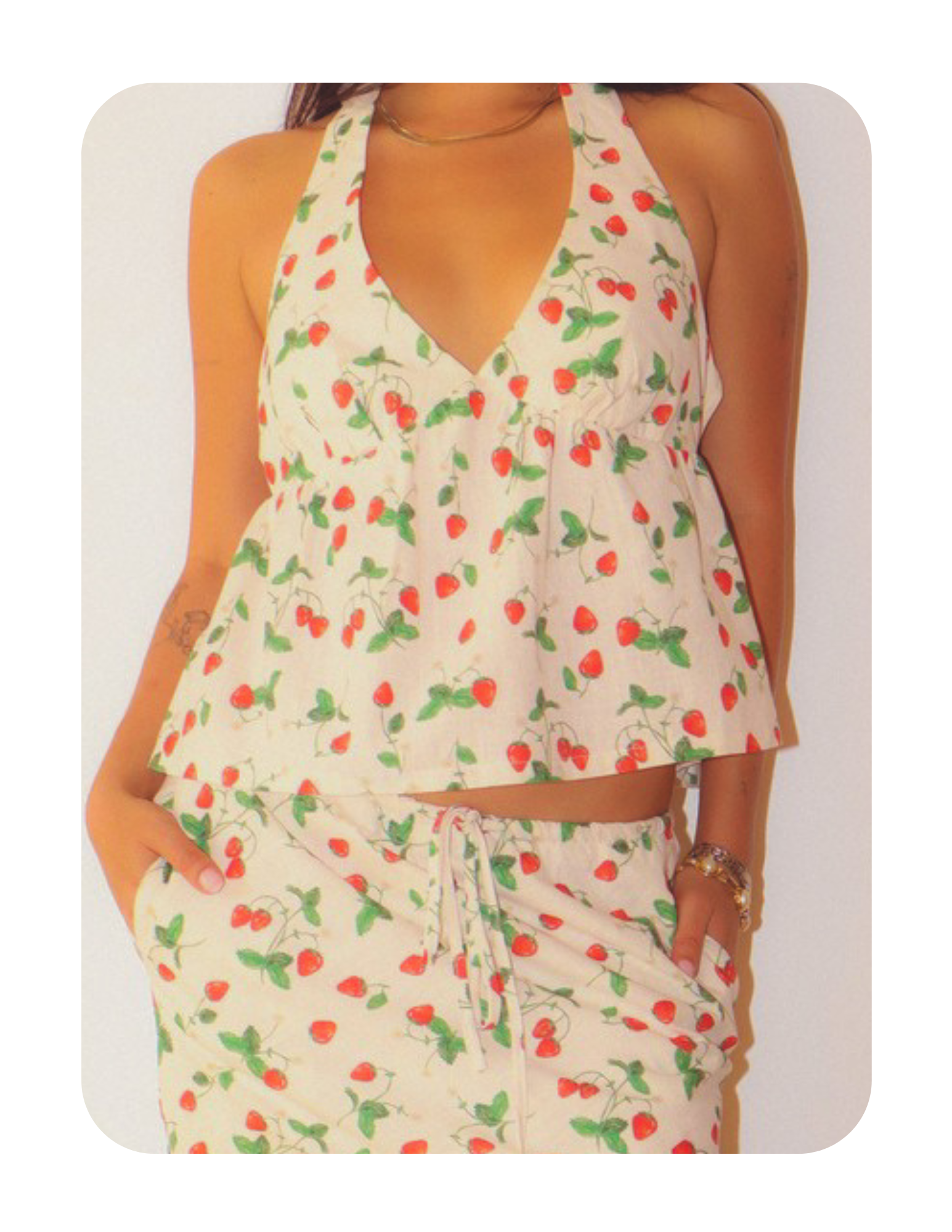 STRAWBERRY SWEETHEART HALTER TOP 🍓