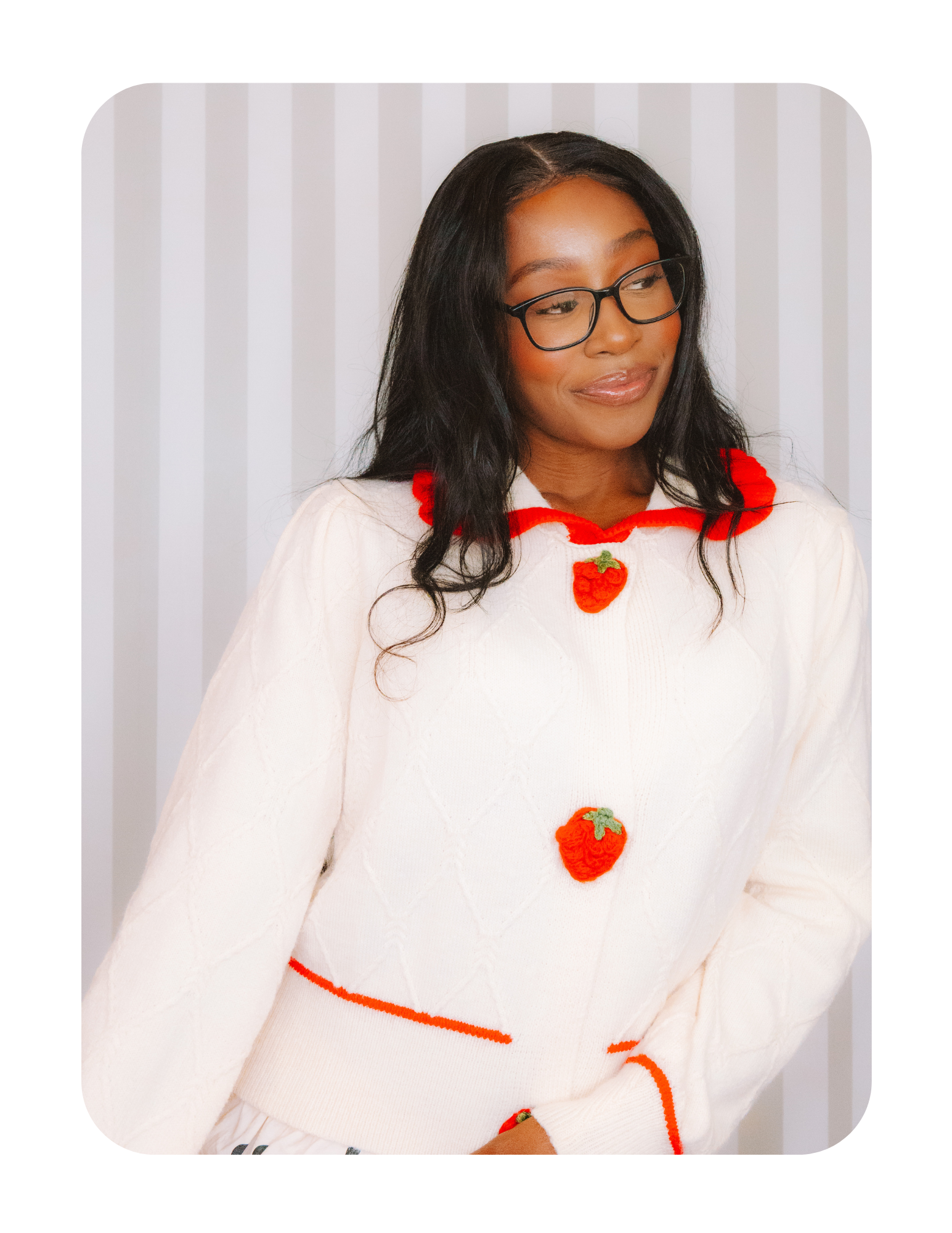 STRAWBERRY SWEETHEART CARDI 🍓 IN STOCK!